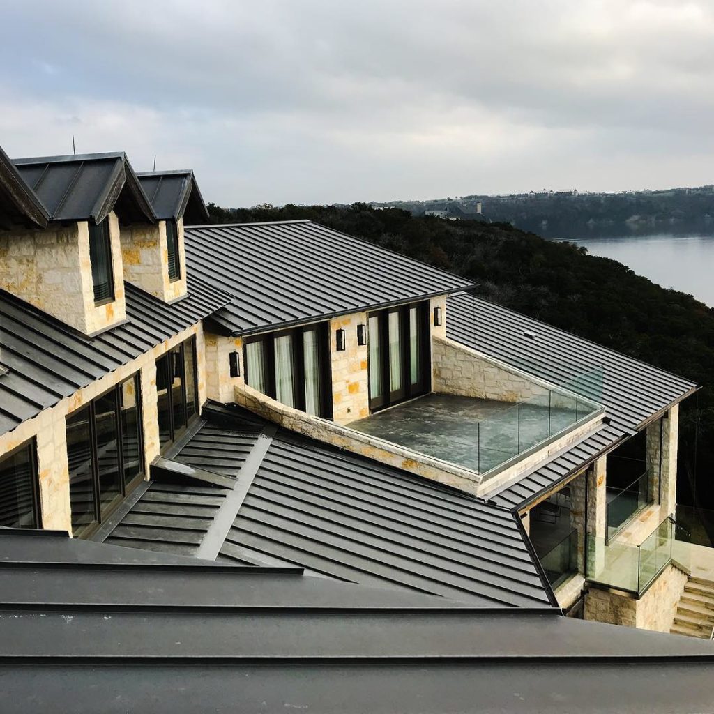 Metal Roofing Systems by Distinctive Roofing Serving the DFW Area